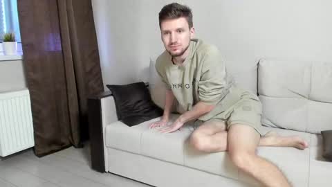 Andrew online show from 18, 2, 2025