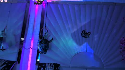 Snapshot of zephirah_abney chatting on 1, 12, 2024 online show from 1, 12, 2024