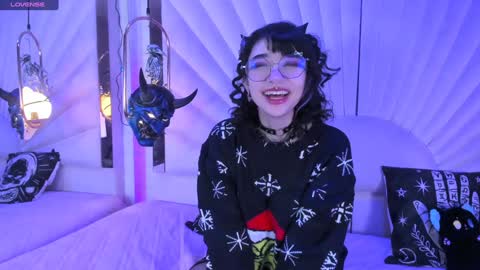 Snapshot of zephirah_abney chatting on 22, 12, 2024 online show from 22, 12, 2024