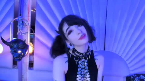 Snapshot of zephirah_abney chatting on 11, 2, 2025 online show from 11, 2, 2025