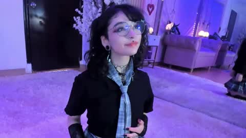 Snapshot of zephirah_abney chatting on 3, 3, 2025 online show from 3, 3, 2025