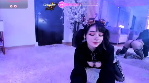 Snapshot of zephirah_abney chatting on 11, 3, 2025 online show from 11, 3, 2025