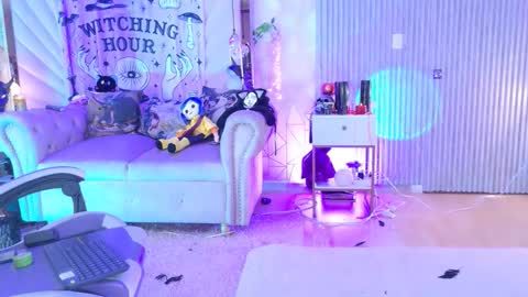 Snapshot of zephirah_abney chatting on 22, 11, 2025 online show from 22, 11, 2025