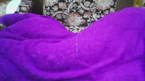 Snapshot of zes6363 chatting on 2, 12, 2025 zes6363 online show from 2, 12, 2025