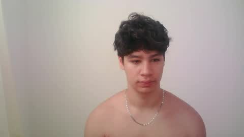 Snapshot of zeus_183 chatting on 28, 5, 2026 zeus_183 online show from 28, 5, 2026