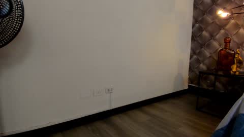 Snapshot of zeusjeff chatting on 22, 12, 2024 zeus online show from 22, 12, 2024