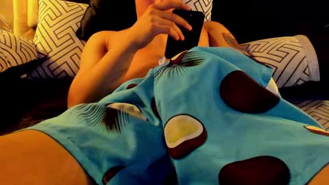 Snapshot of zeusjeff chatting on 20, 1, 2025 zeus online show from 20, 1, 2025