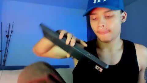 Snapshot of zeusjeff chatting on 19, 2, 2025 zeus online show from 19, 2, 2025