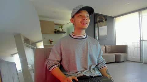 Snapshot of zeusjeff chatting on 15, 9, 2025 zeus online show from 15, 9, 2025