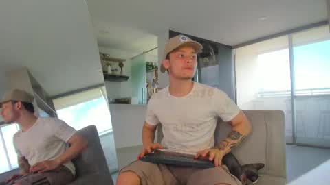 Snapshot of zeusjeff chatting on 20, 9, 2025 zeus online show from 20, 9, 2025