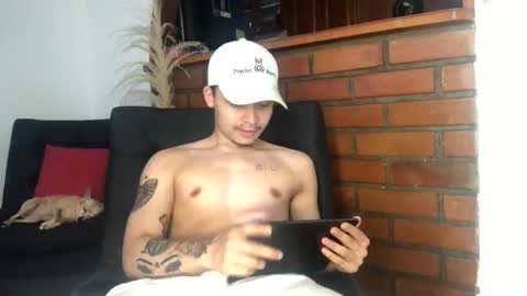 Snapshot of zeusjeff chatting on 23, 9, 2025 zeus online show from 23, 9, 2025