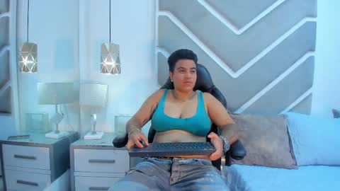 zeussmithh online show from 7, 10, 2025