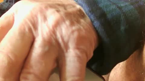 Snapshot of zevioo77 chatting on 22, 12, 2024 zevioo77 online show from 22, 12, 2024