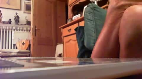 Snapshot of zevioo77 chatting on 30, 9, 2025 zevioo77 online show from 30, 9, 2025