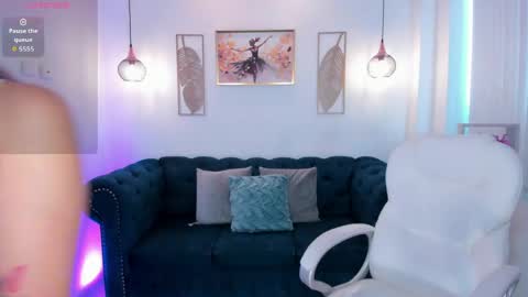 Snapshot of zharaa_fox chatting on 24, 5, 2026 Zhara online show from 24, 5, 2026