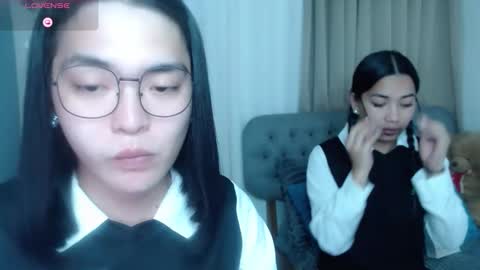 im your lovely zhaviabigcock here online show from 15, 5, 2026