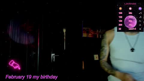 Snapshot of zhoestrong chatting on 18, 2, 2025 zhoestrong online show from 18, 2, 2025