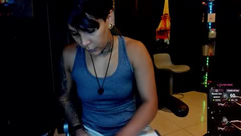 Snapshot of zhoestrong chatting on 9, 10, 2025 zhoestrong online show from 9, 10, 2025