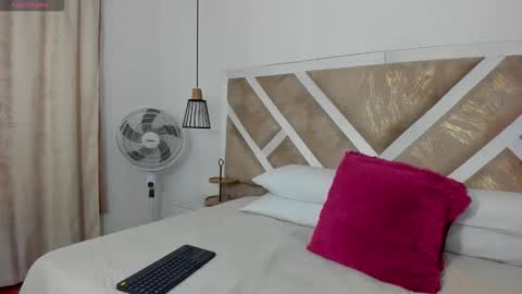 zia online show from 18, 4, 2026