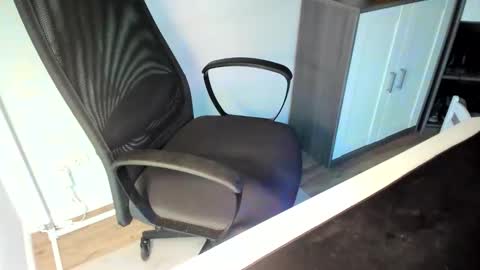 ziemlichflutschig online show from 19, 10, 2025