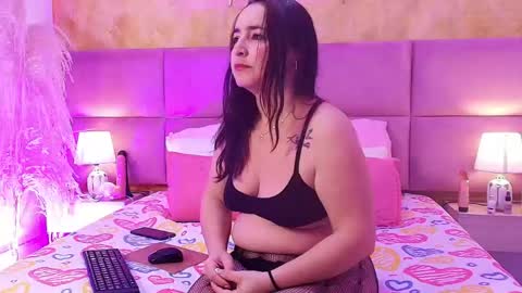 Snapshot of zoe_aitanaa chatting on 19, 5, 2026 zoe_aitanaa online show from 19, 5, 2026