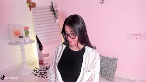 Zoe online show from 17, 10, 2025