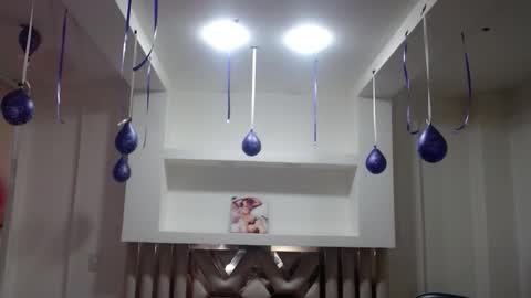 Snapshot of zoe_connor19 chatting on 23, 11, 2025 Z O E online show from 23, 11, 2025