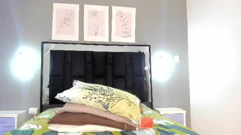 Snapshot of zoe_curvyy chatting on 29, 6, 2026 zoe_curvyy online show from 29, 6, 2026