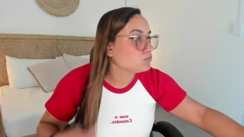 Snapshot of zoe_danae_ chatting on 23, 6, 2026 Zoe online show from 23, 6, 2026