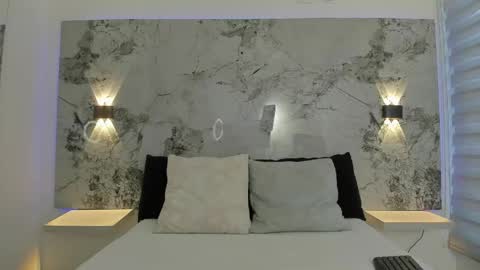 Zoe online show from 28, 4, 2026