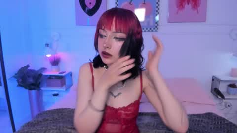 Zoe Lynch online show from 19, 2, 2026