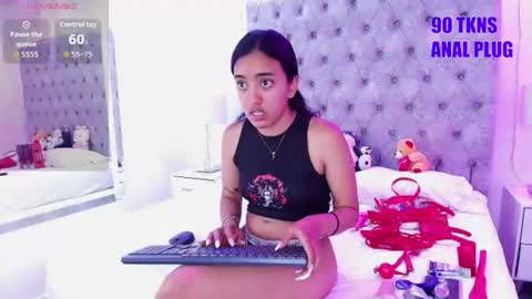 zoe  online show from 14, 7, 2026