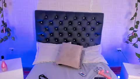 zoe_rousee_ online show from 30, 7, 2026