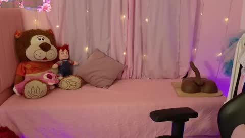 zoe_sullivan_ online show from 29, 4, 2026