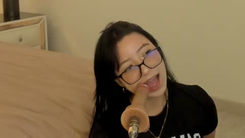 Snapshot of zoe_xra chatting on 9, 6, 2026 Zoe online show from 9, 6, 2026