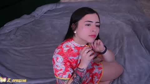 Snapshot of zoee_cruz chatting on 19, 5, 2026 Camila online show from 19, 5, 2026