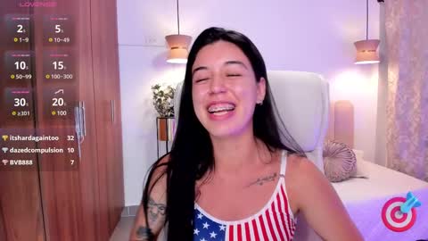  zoee jackson online show from 25, 2, 2025