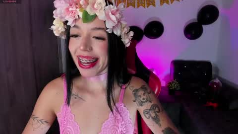  zoee jackson online show from 21, 4, 2026