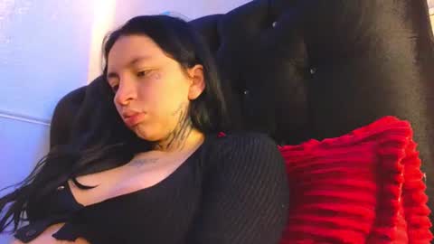 zoee jhonnyy online show from 23, 6, 2026