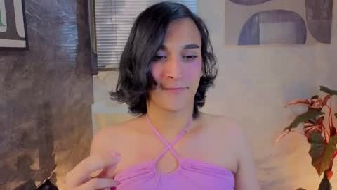 Snapshot of zoee_kiss_ chatting on 6, 5, 2026 ZOE online show from 6, 5, 2026