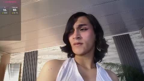 Snapshot of zoee_kiss_ chatting on 11, 5, 2026 ZOE online show from 11, 5, 2026