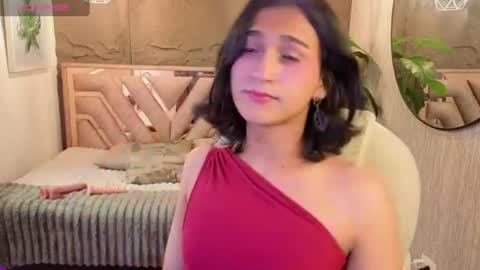 Snapshot of zoee_kiss_ chatting on 22, 7, 2026 ZOE online show from 22, 7, 2026