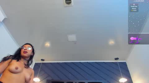 Zoe 3 online show from 1, 10, 2025