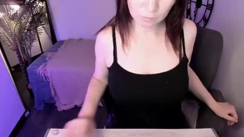 Zoe online show from 25, 7, 2026