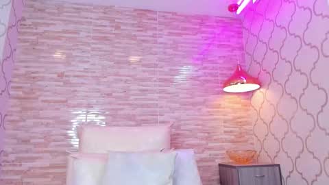 ZoeeSmitth online show from 11, 3, 2026