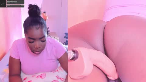 Snapshot of zoeethompson_cm chatting on 9, 6, 2026 online show from 9, 6, 2026