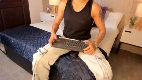 Zoe Krug online show from 12, 2, 2026