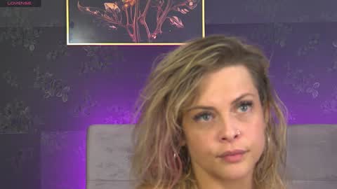 ZoeMesmerize online show from 23, 12, 2024