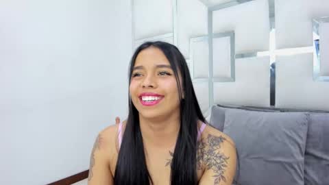 ZoeSwam online show from 22, 2, 2025