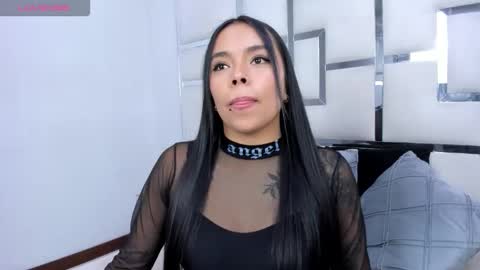 ZoeSwam online show from 1, 3, 2026